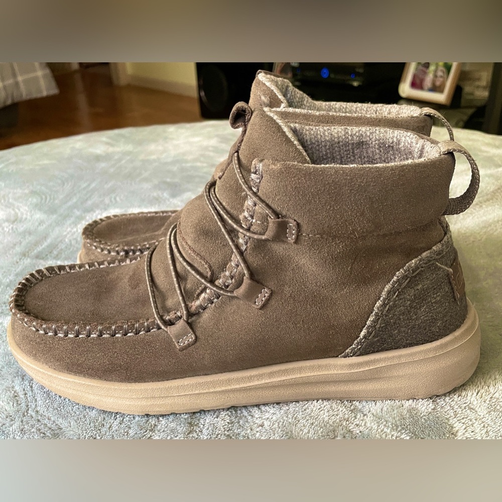 Hey Dude Mini Boots